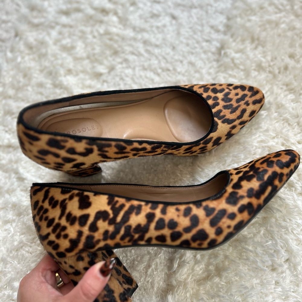 AEROSOLES cheetah animal print brown and Black Block Heel Pumps
